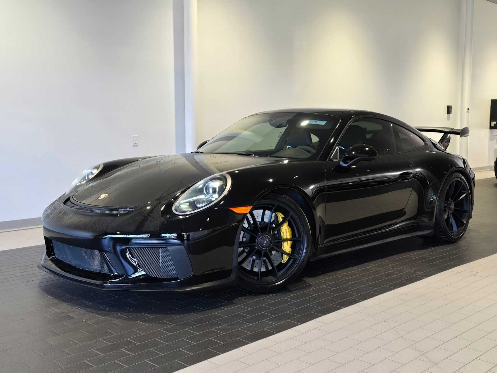 2018 PORSCHE 911