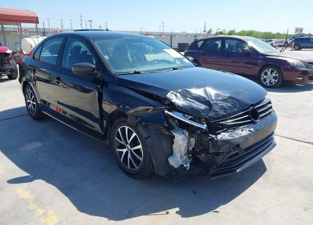 2016 VOLKSWAGEN Jetta