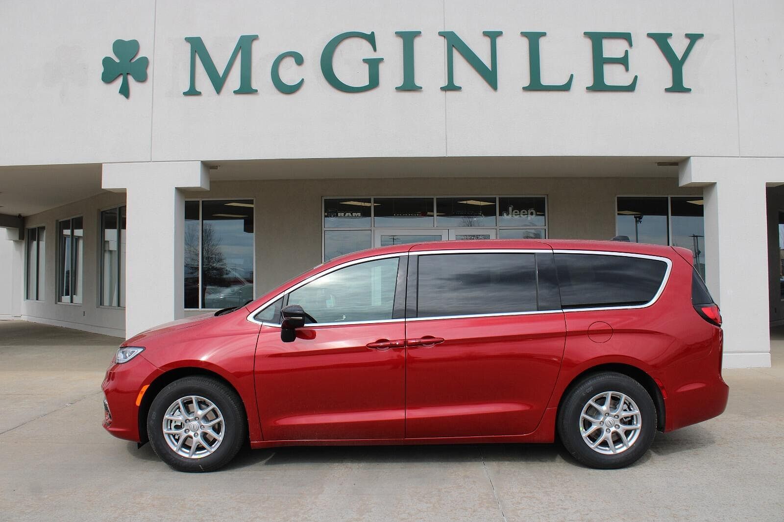2026 CHRYSLER Pacifica