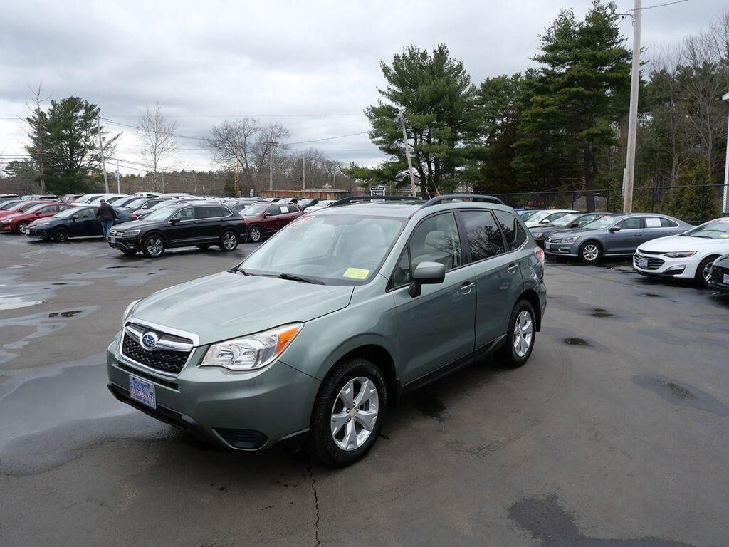 2016 SUBARU Forester