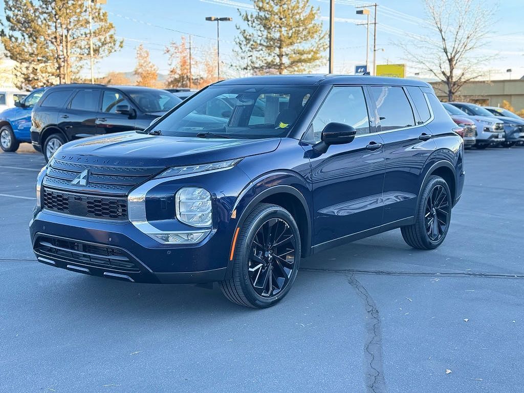 2022 MITSUBISHI Outlander