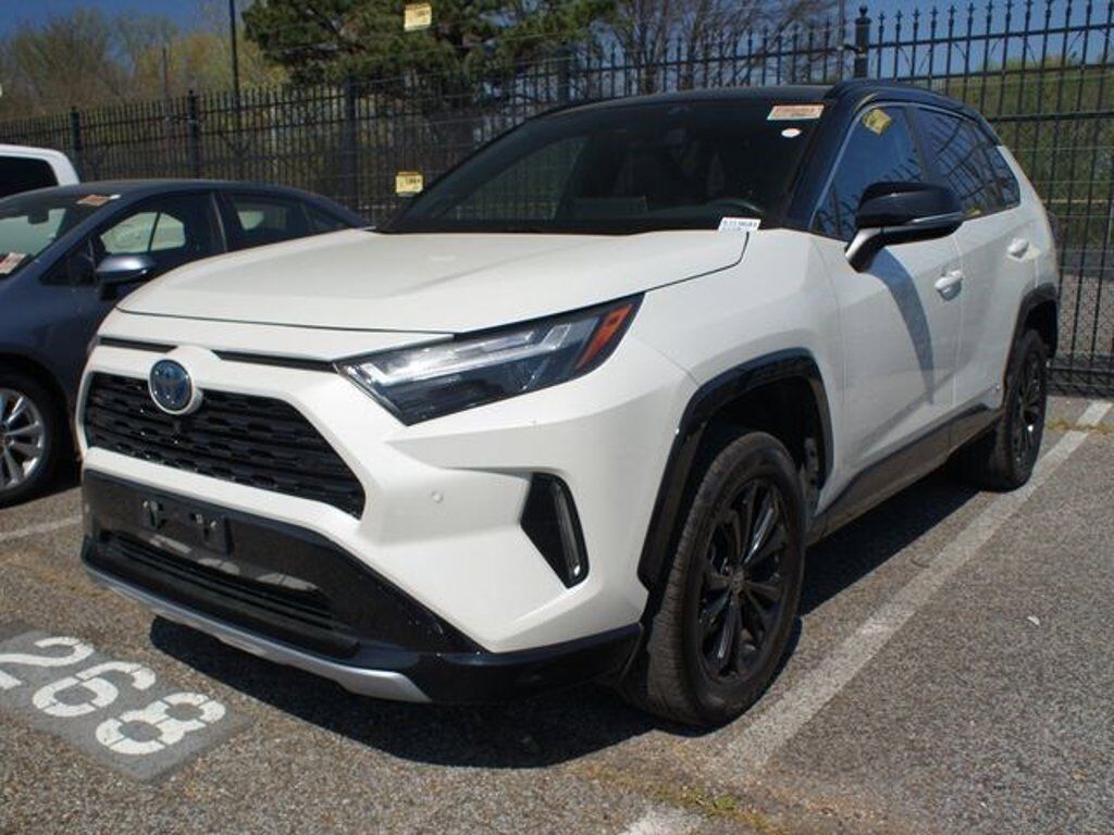 2022 TOYOTA RAV4
