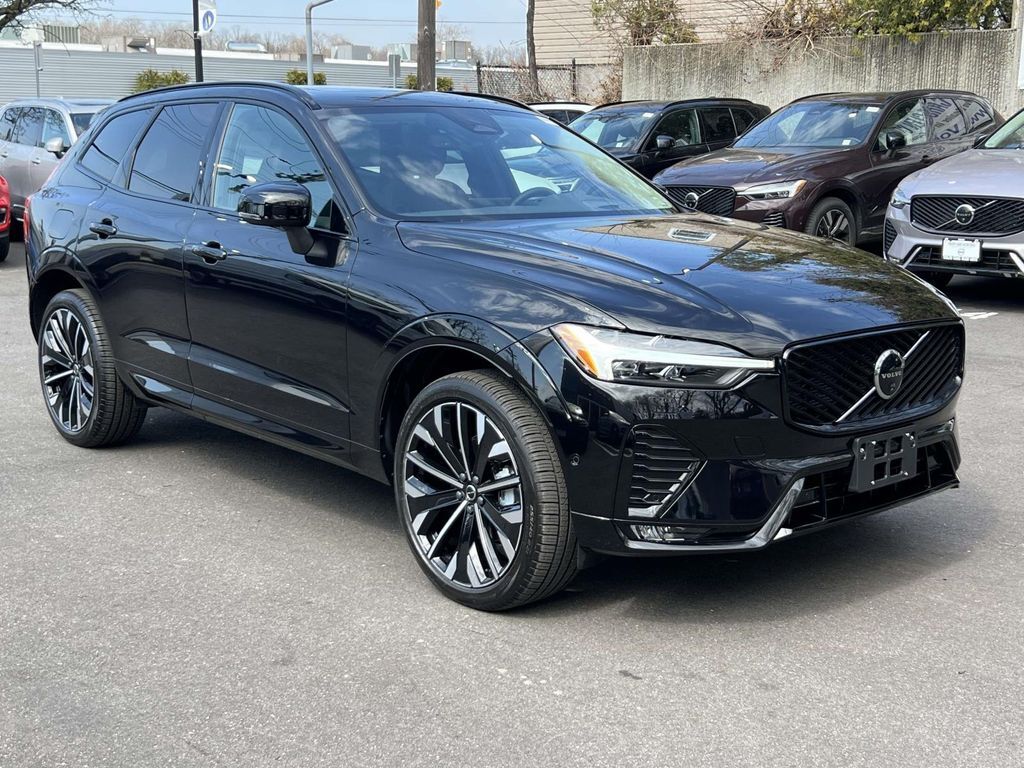 2026 VOLVO XC60