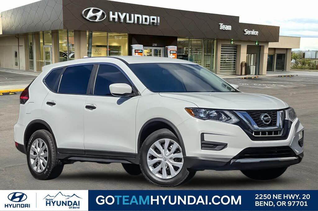 2017 NISSAN Rogue
