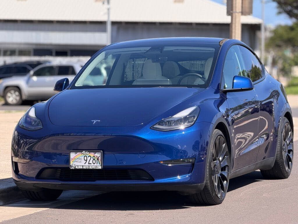 2022 TESLA Model Y