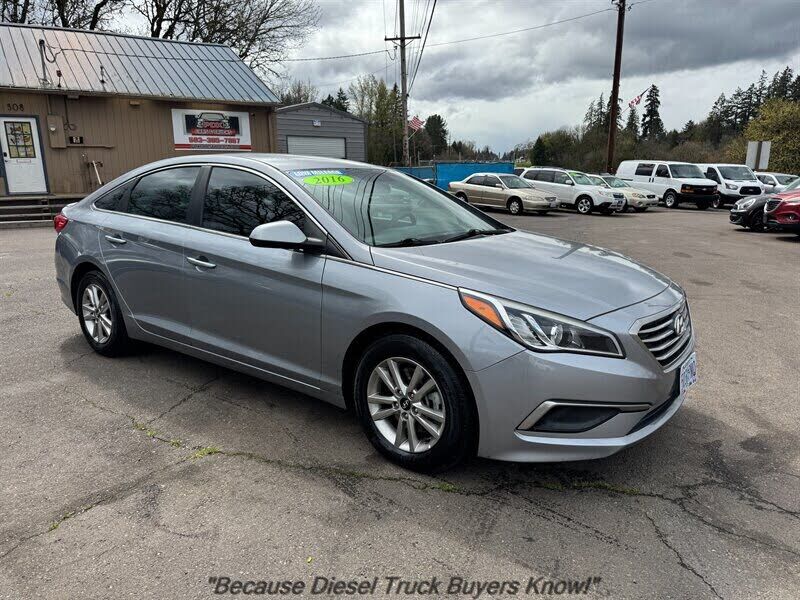 2016 HYUNDAI Sonata