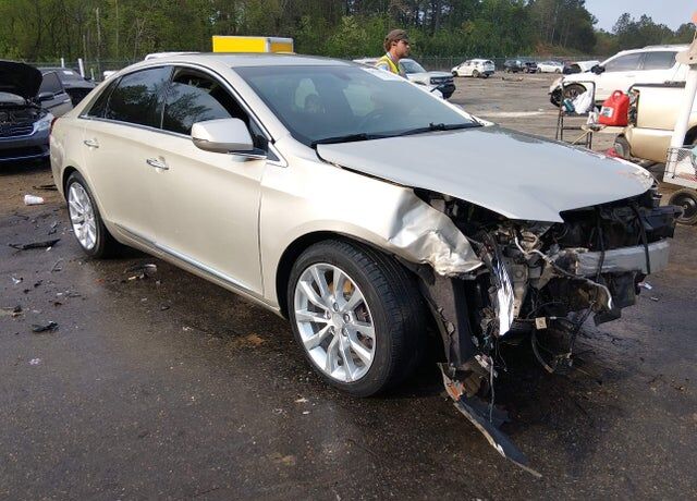 2016 CADILLAC XTS