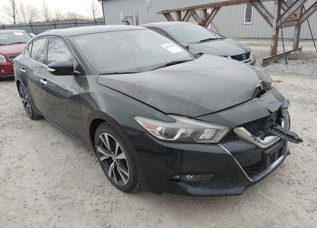 2017 NISSAN Maxima