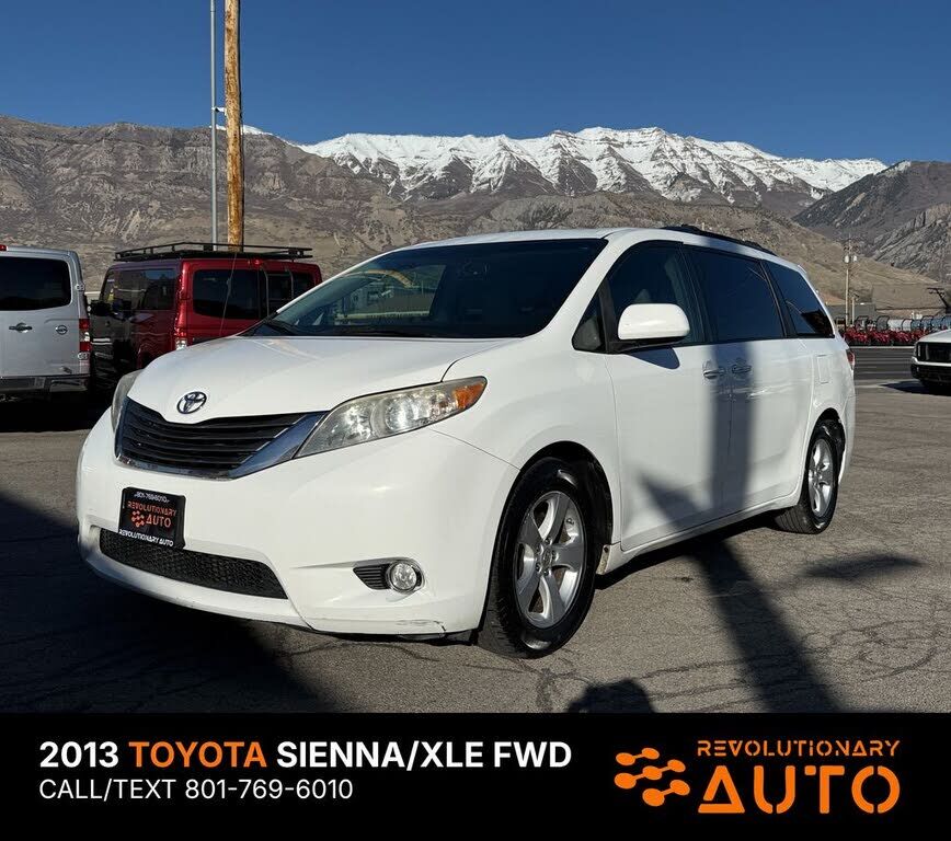 2013 TOYOTA Sienna