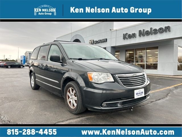 2011 CHRYSLER Town and Country