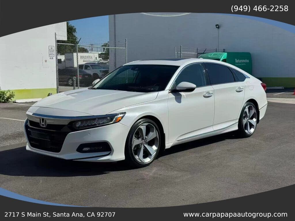 2018 HONDA Accord
