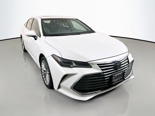 2019 TOYOTA Avalon