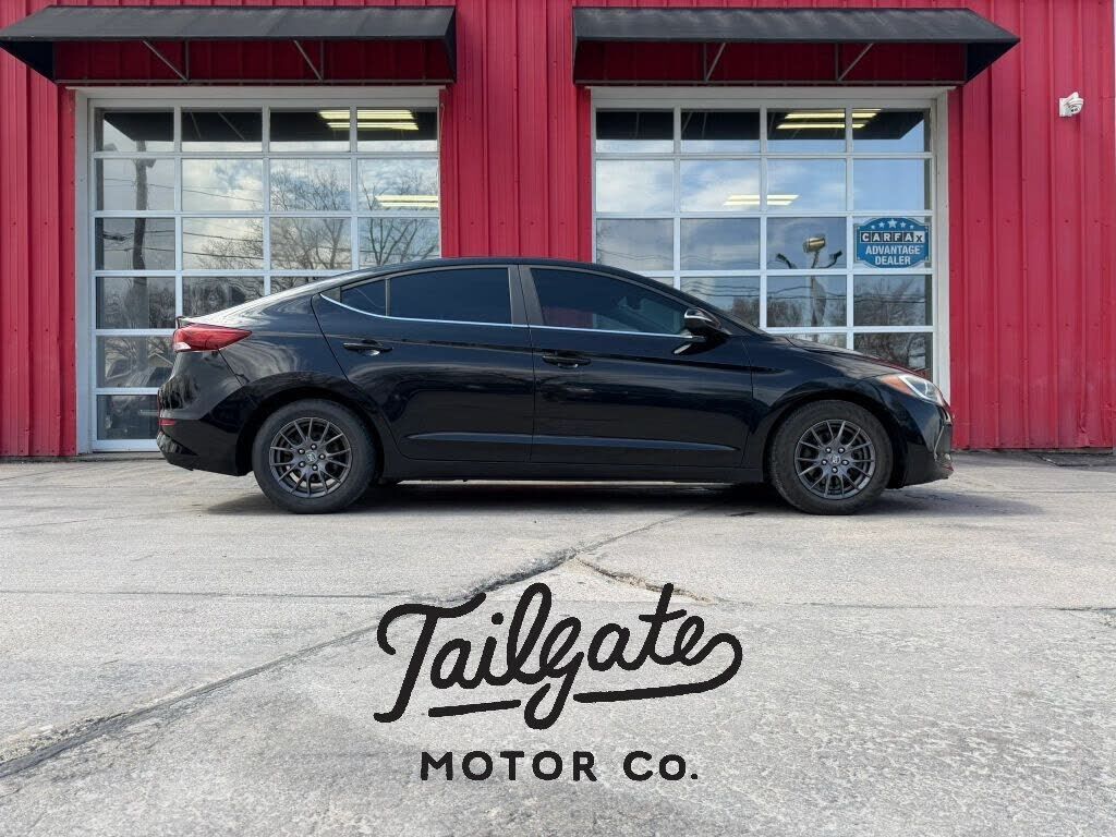 2018 HYUNDAI Elantra