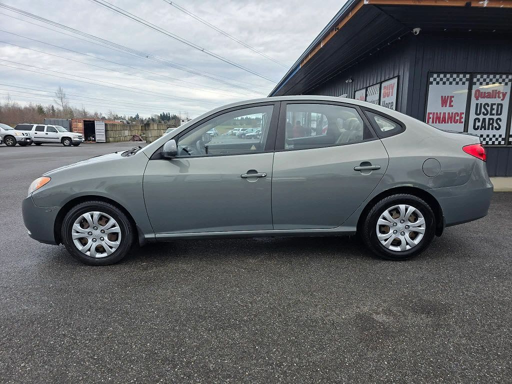 2010 HYUNDAI Elantra