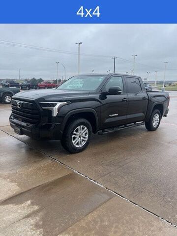 2024 TOYOTA Tundra