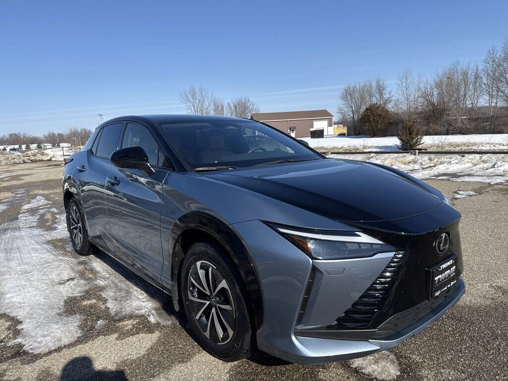 2023 LEXUS RZ 450e