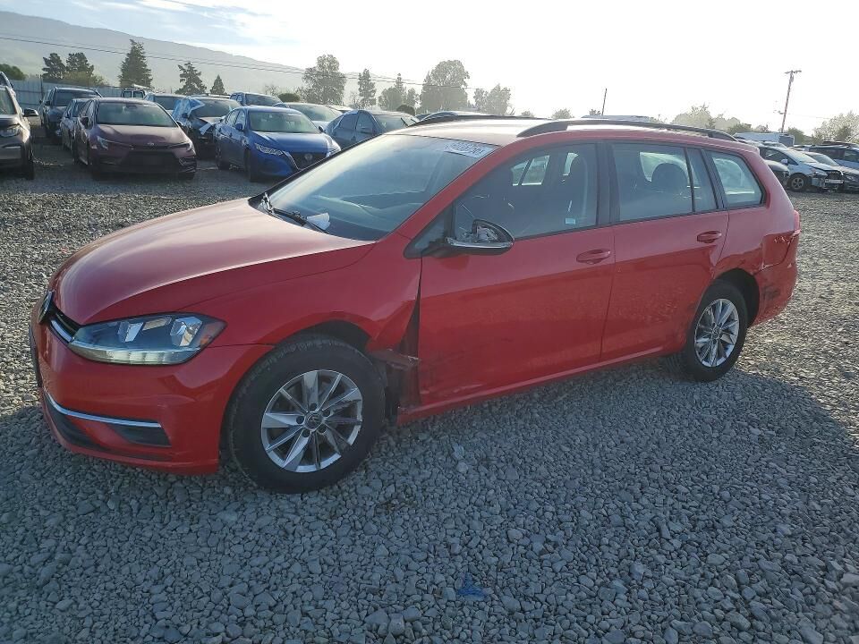 2019 VOLKSWAGEN Golf SportWagen