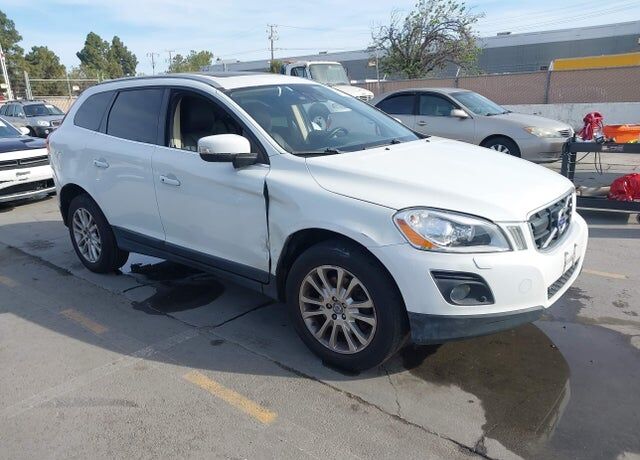 2010 VOLVO XC60