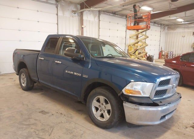 2011 DODGE Ram