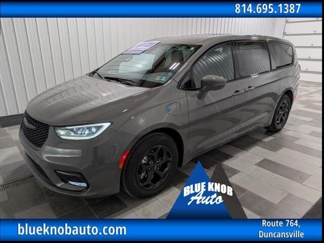 2022 CHRYSLER Pacifica