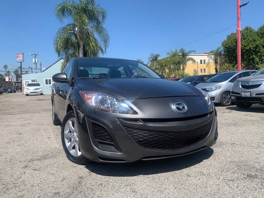 2010 MAZDA Mazda3