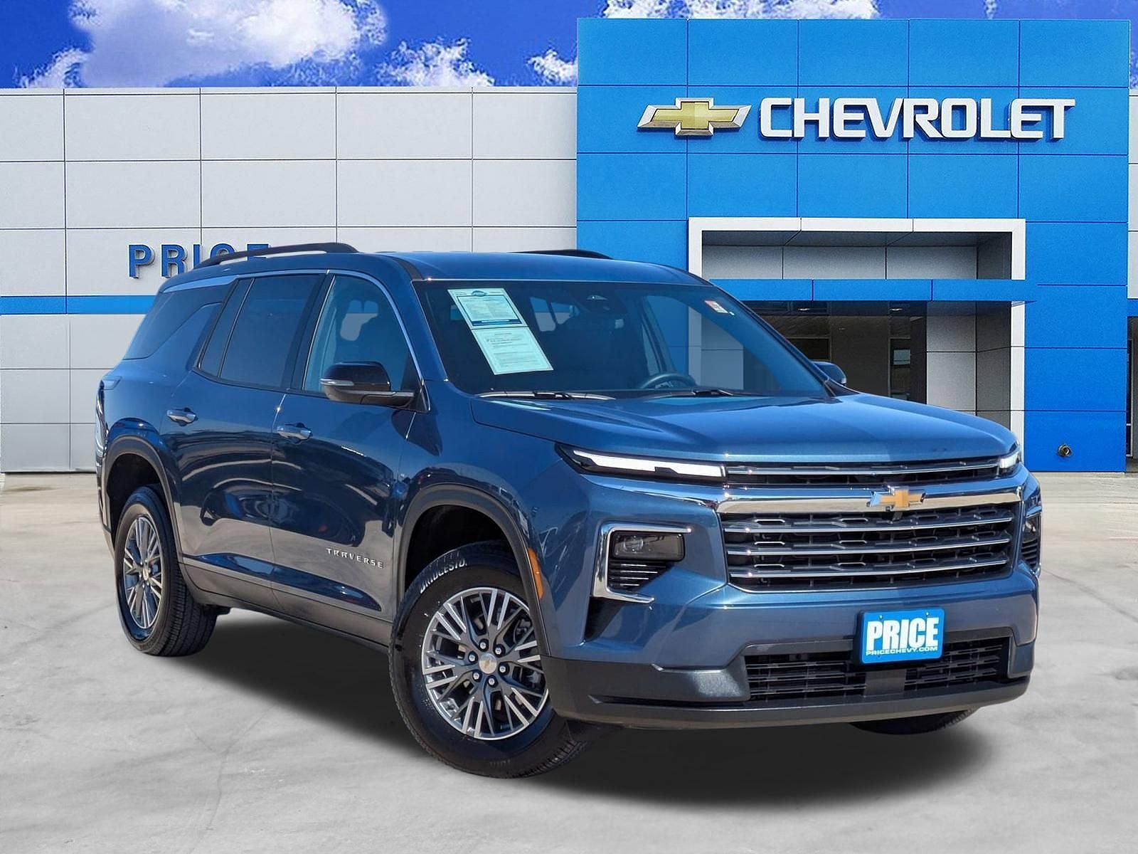 2026 CHEVROLET Traverse