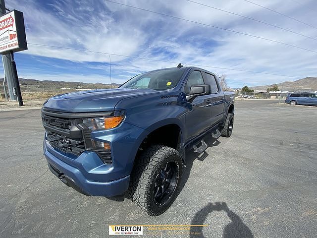 2024 CHEVROLET Silverado