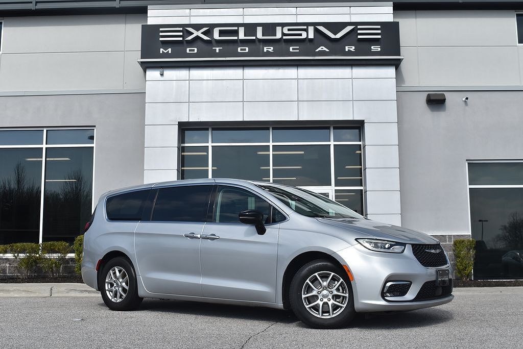 2024 CHRYSLER Pacifica