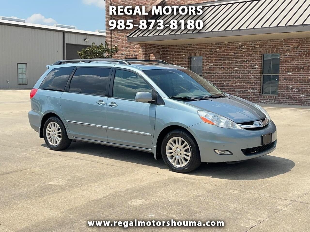 2008 TOYOTA Sienna
