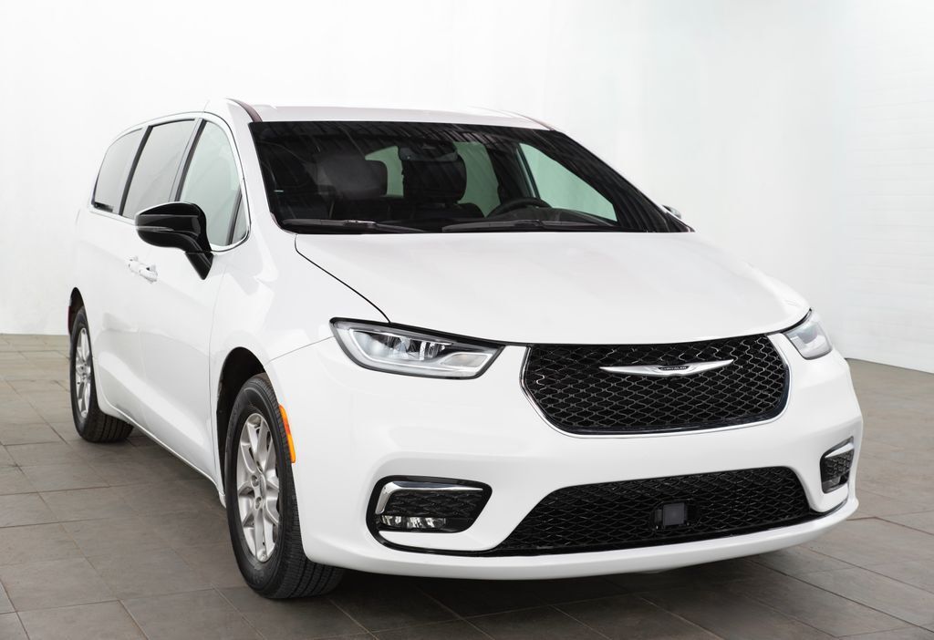 2025 CHRYSLER Pacifica