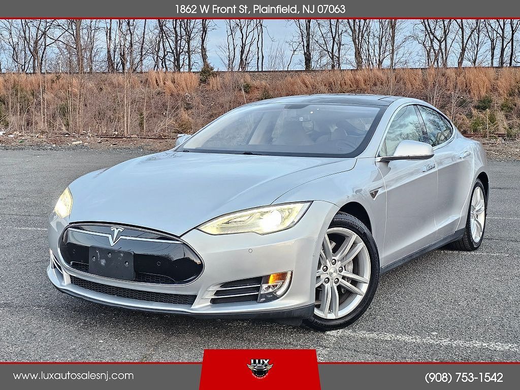 2014 TESLA Model S