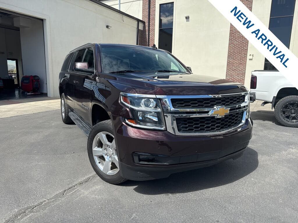 2020 CHEVROLET Suburban