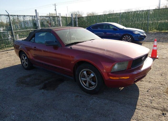 2005 FORD Mustang