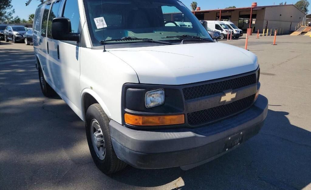 2015 CHEVROLET Express
