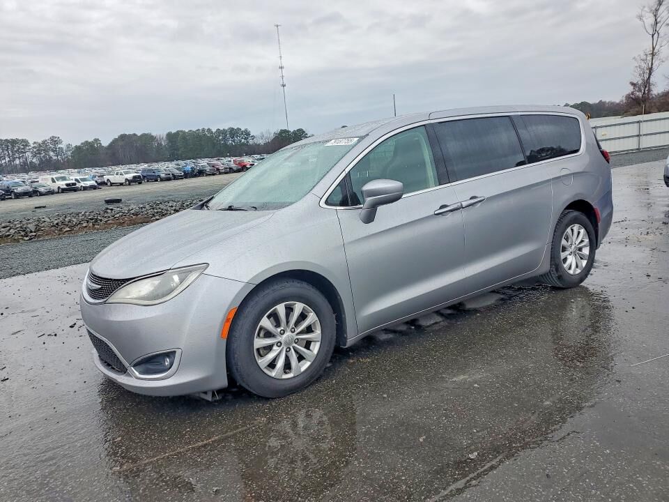 2018 CHRYSLER Pacifica