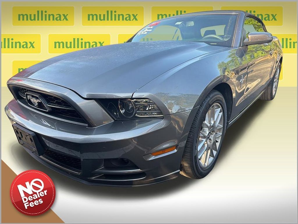 2013 FORD Mustang