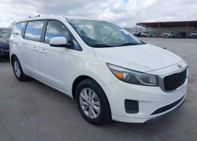 2015 KIA Sedona