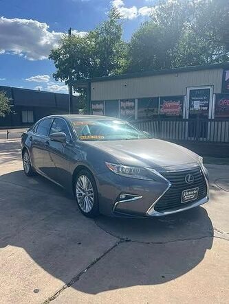 2016 LEXUS ES