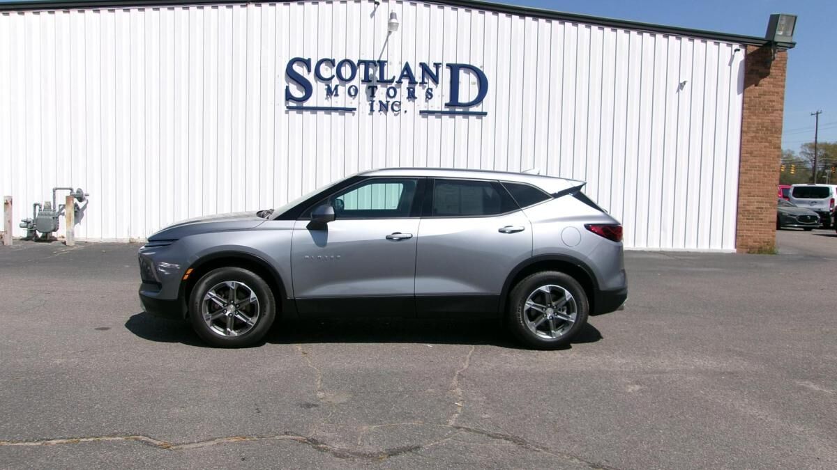 2025 CHEVROLET Blazer