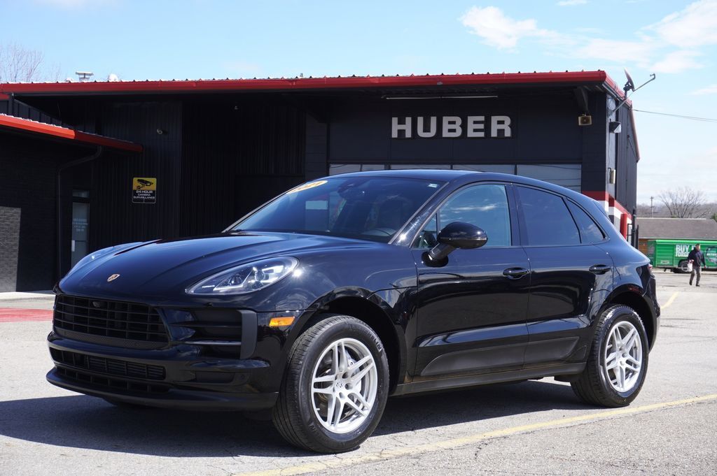 2021 PORSCHE Macan