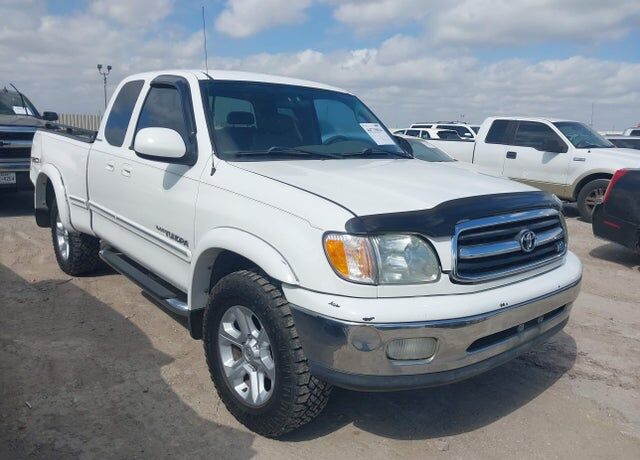 2002 TOYOTA Tundra