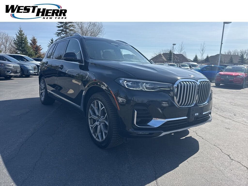 2022 BMW X7