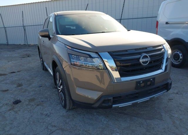 2024 NISSAN Pathfinder