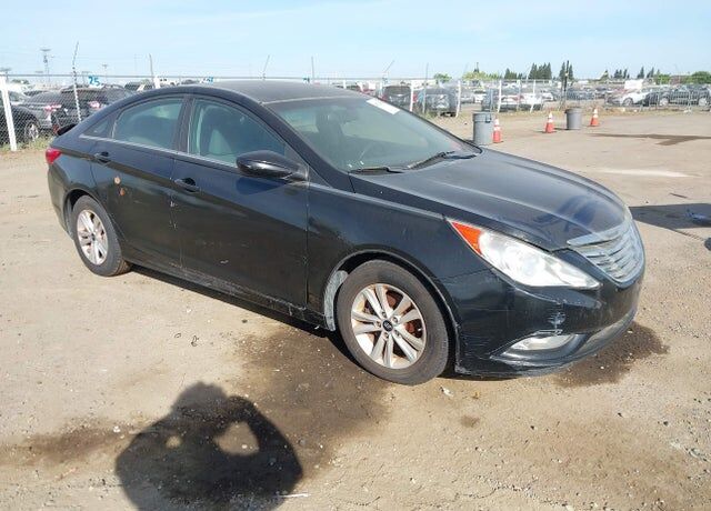 2013 HYUNDAI Sonata