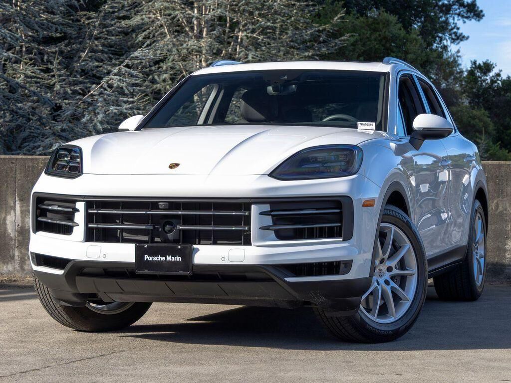 2026 PORSCHE Cayenne