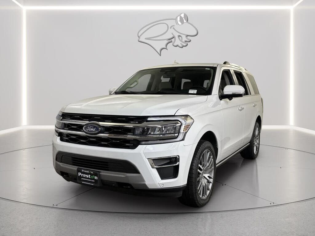 2022 FORD Expedition