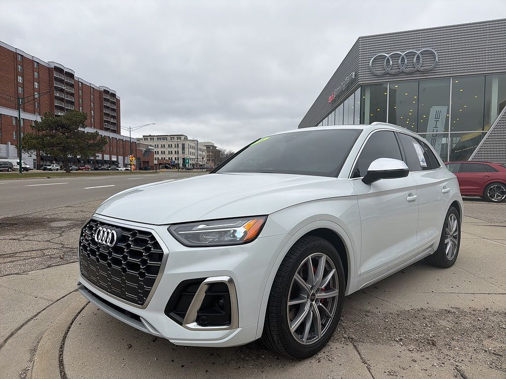 2024 AUDI SQ5