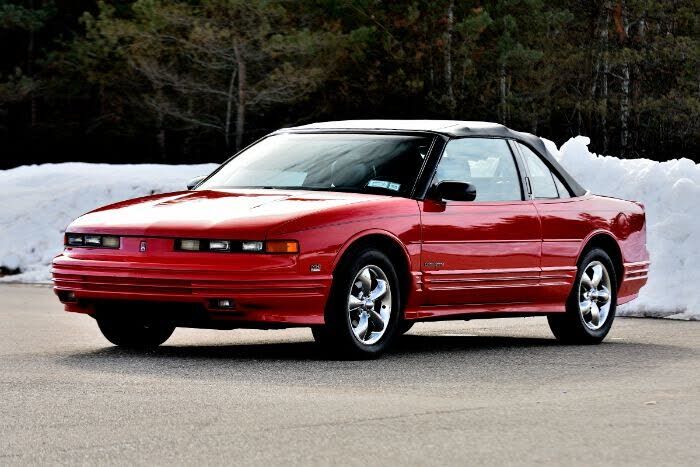 1993 OLDSMOBILE Cutlass Supreme