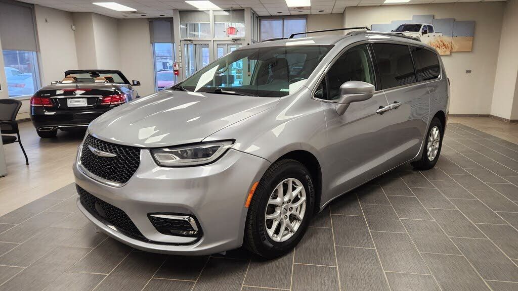 2021 CHRYSLER Pacifica