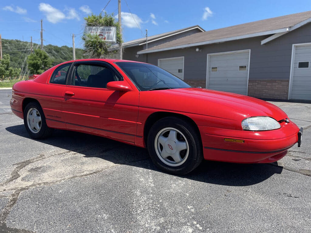 1996 CHEVROLET Monte Carlo